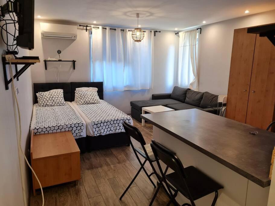 Studio Slavyanska Varna Dış mekan fotoğraf